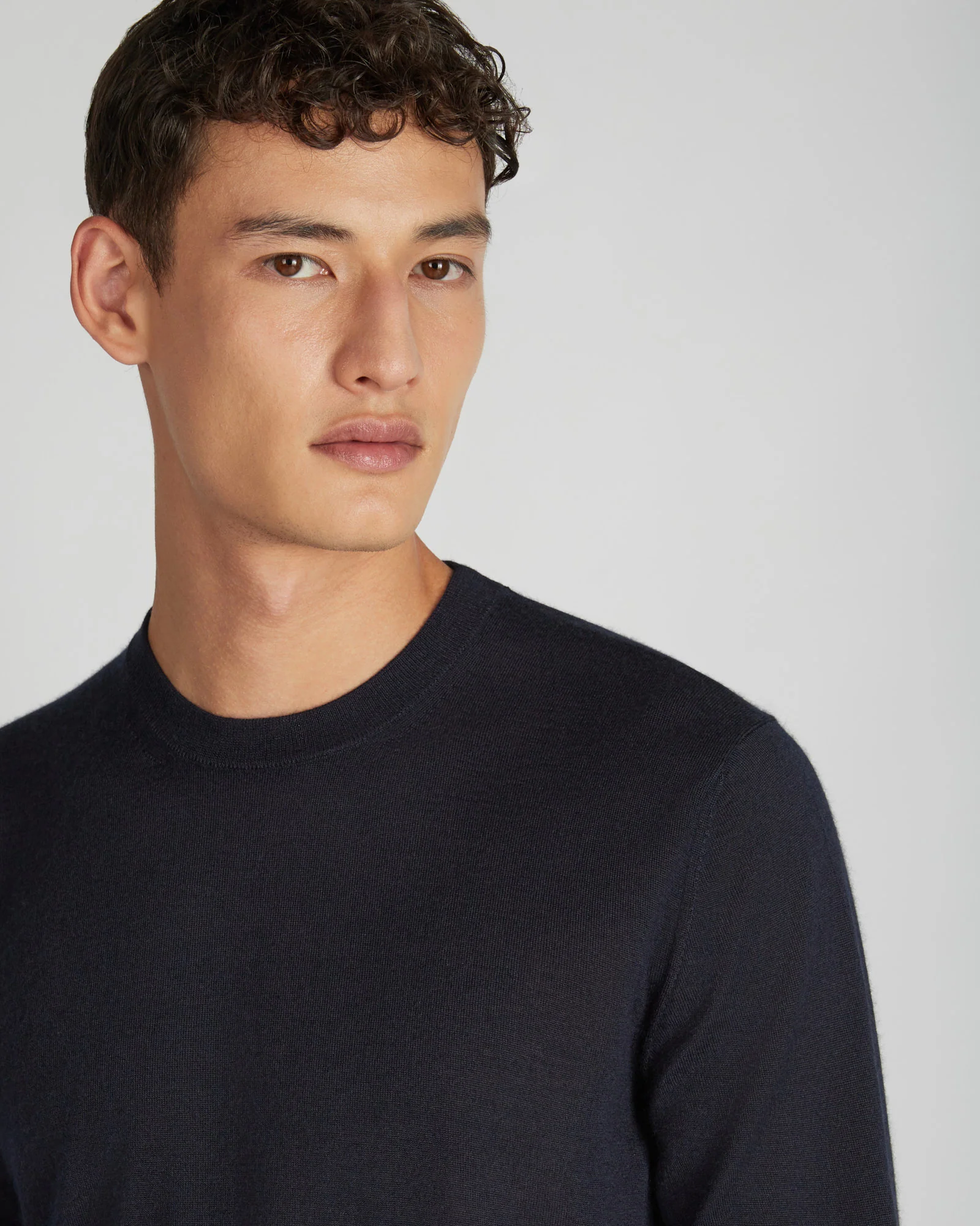 Cashmere and silk slim fit crewneck sweater - Image 4