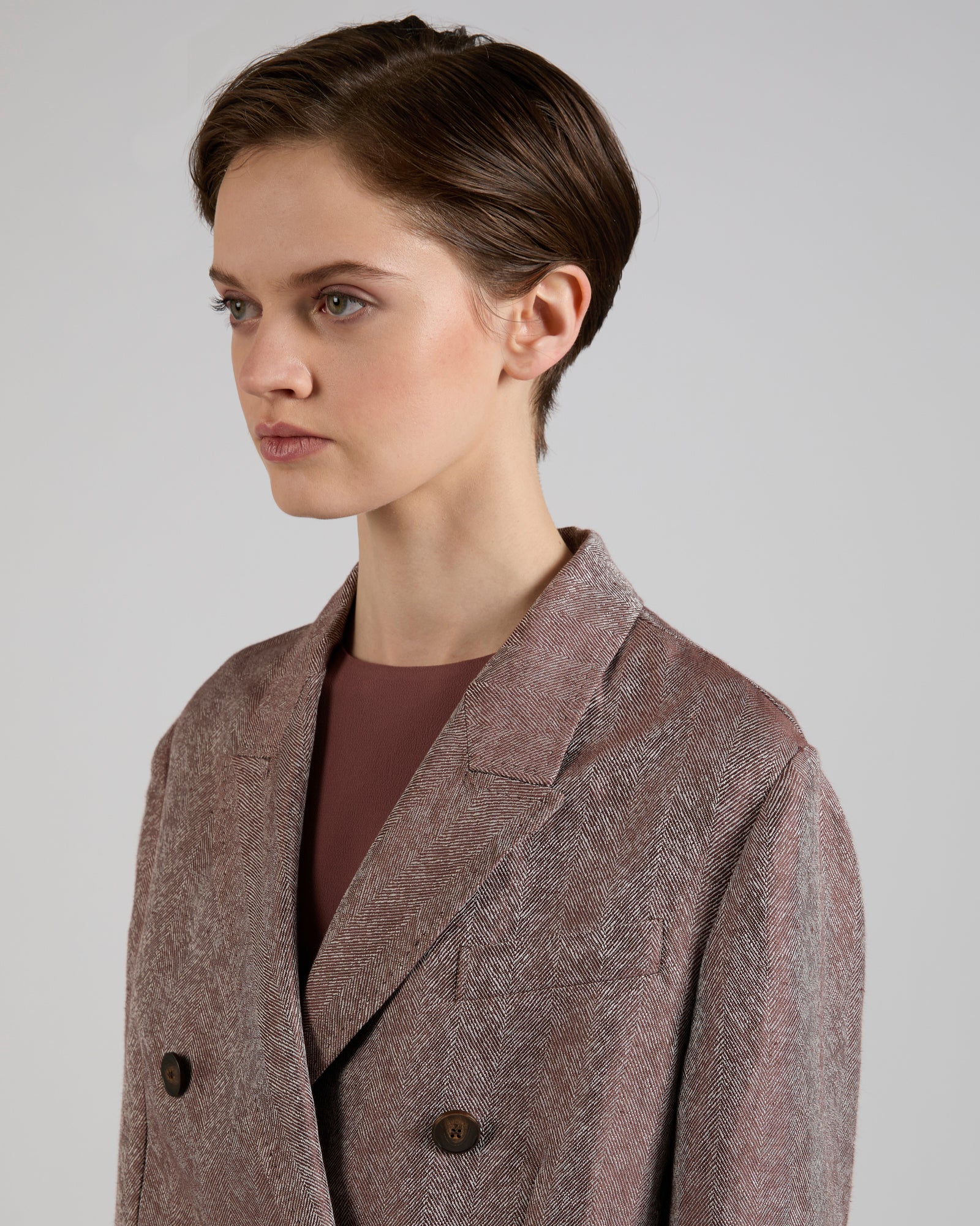 Double-breasted jacket in linen and viscose herringbone - Image 4