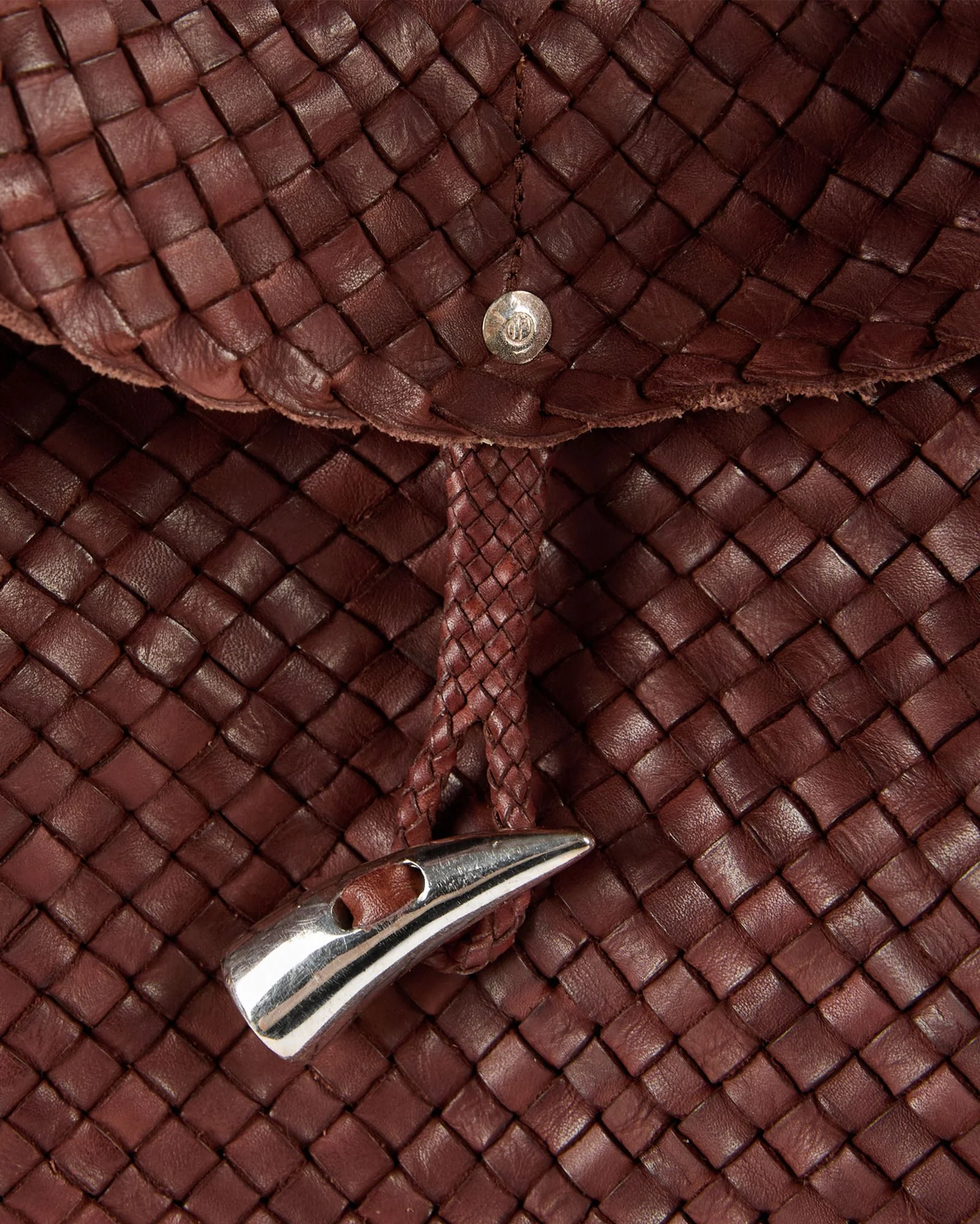 Maxi calfskin shoulder bag - Image 7