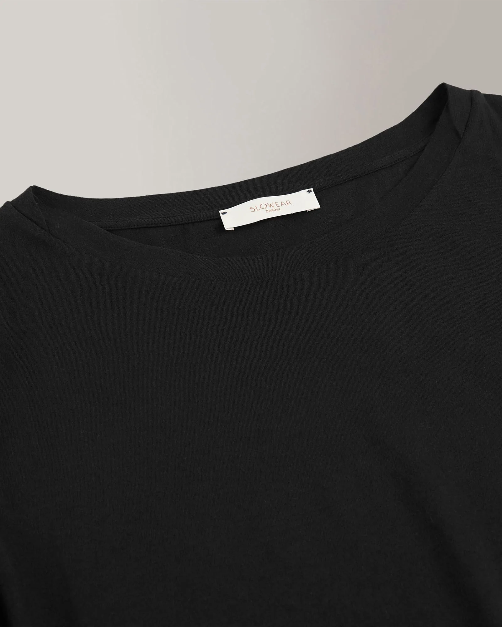 Regular fit jumper with boat neckline in organic IceCotton - Image 6