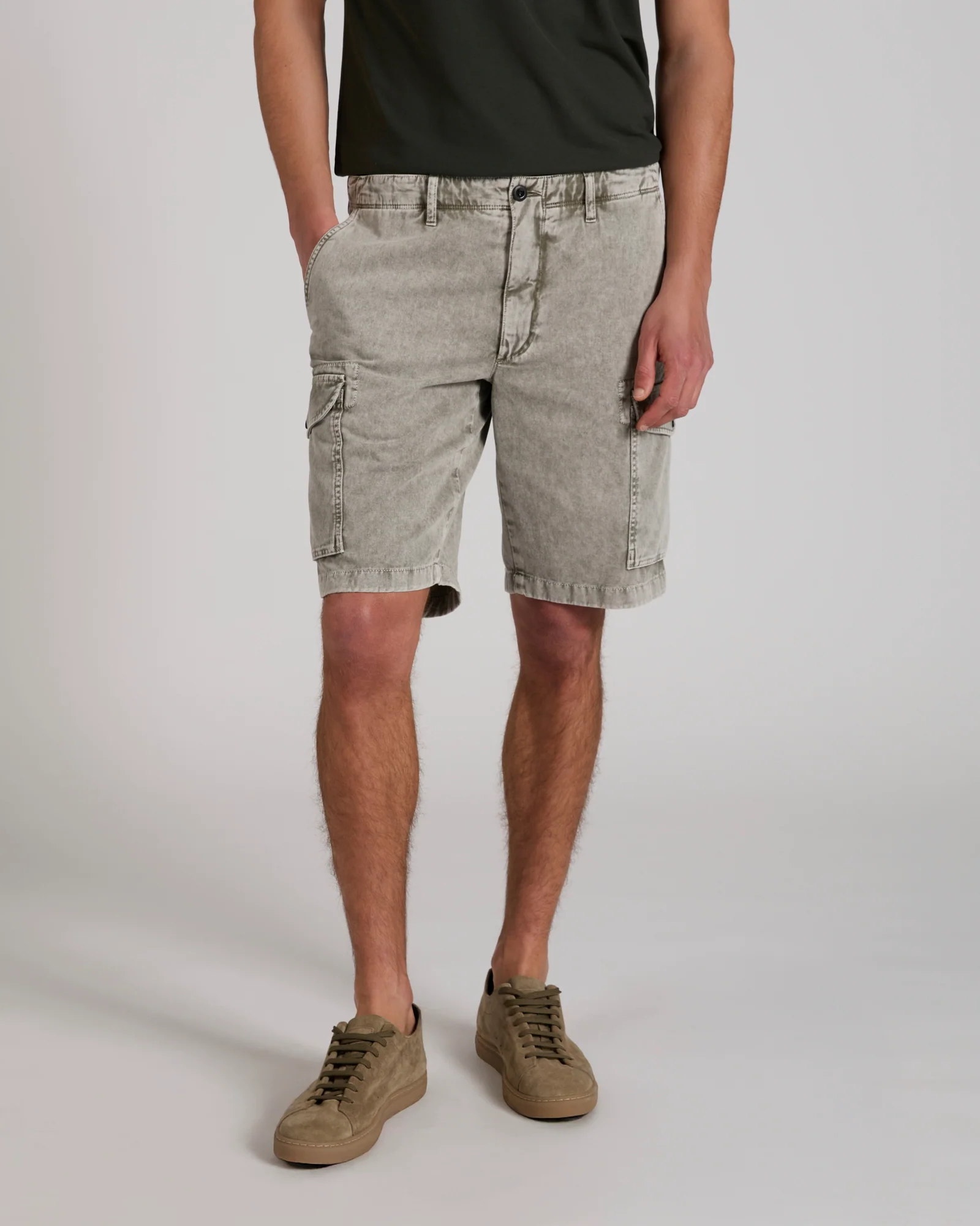 Regular fit organic cotton cargo Bermuda shorts - Image 2