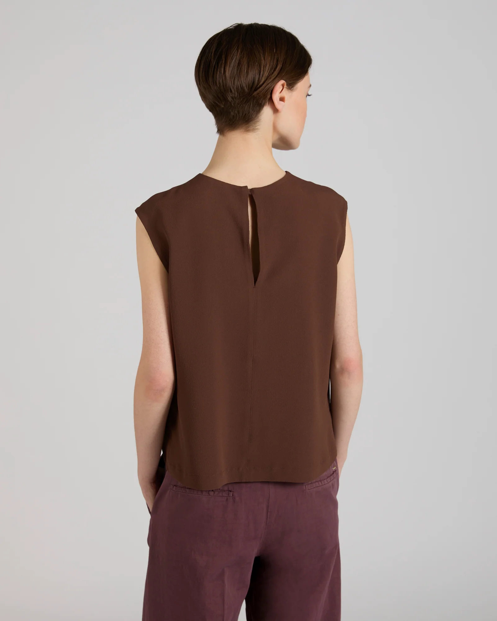 Regular fit top in silk-blend crêpe de chine - Image 3