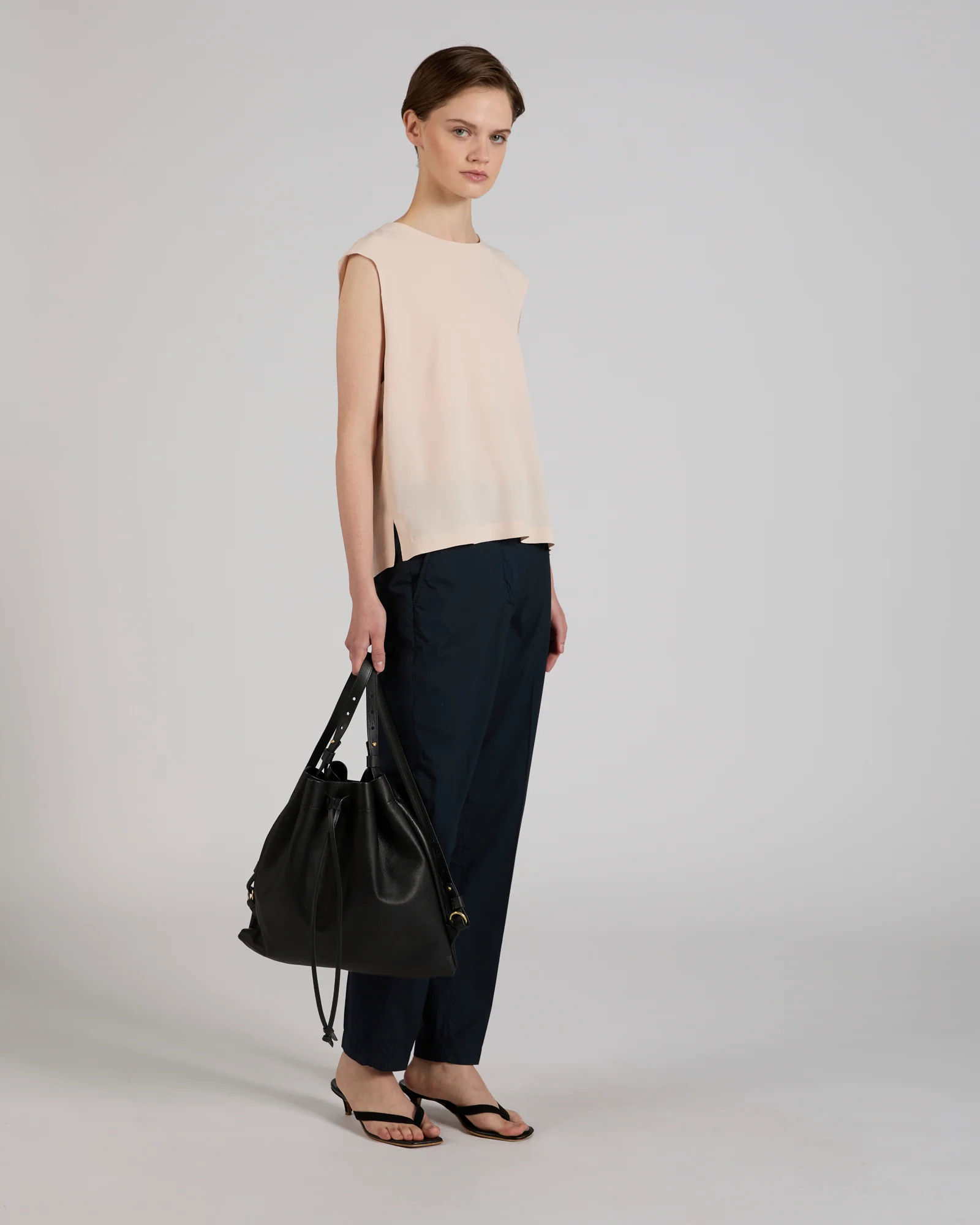 Regular fit top in silk-blend crêpe de chine - Image 5