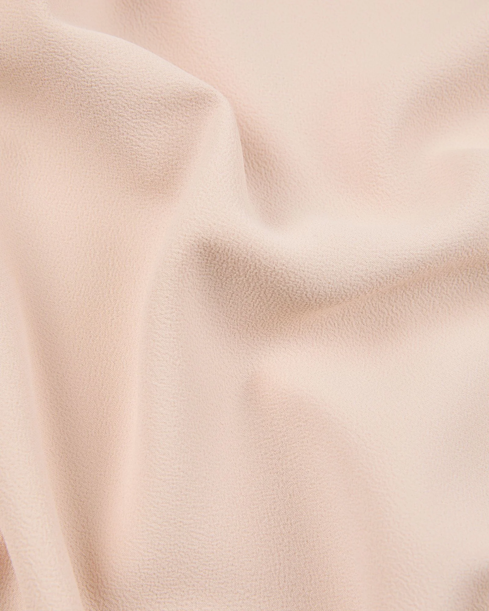 Regular fit top in silk-blend crêpe de chine - Image 7