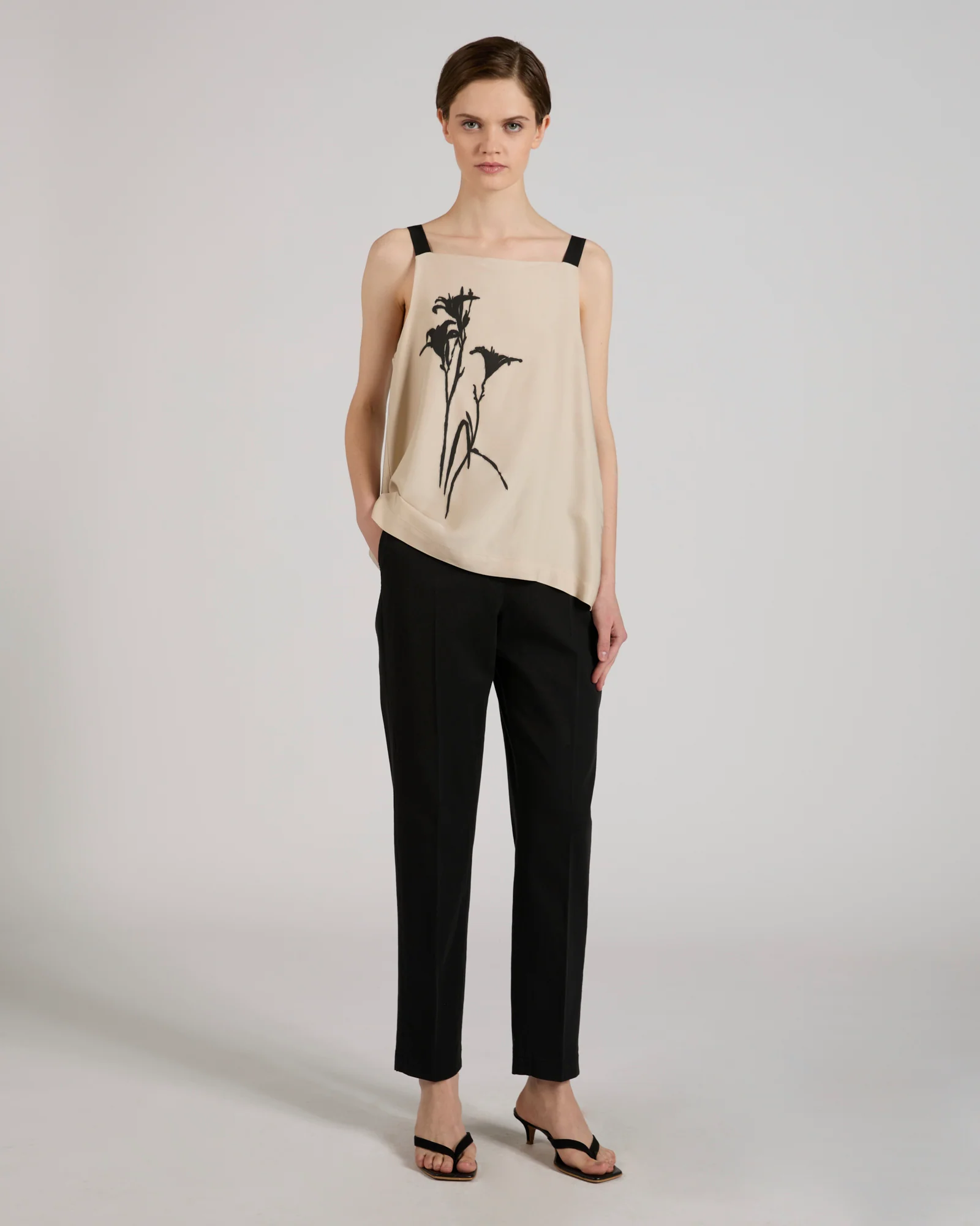 Regular fit top in viscose twill - Image 3