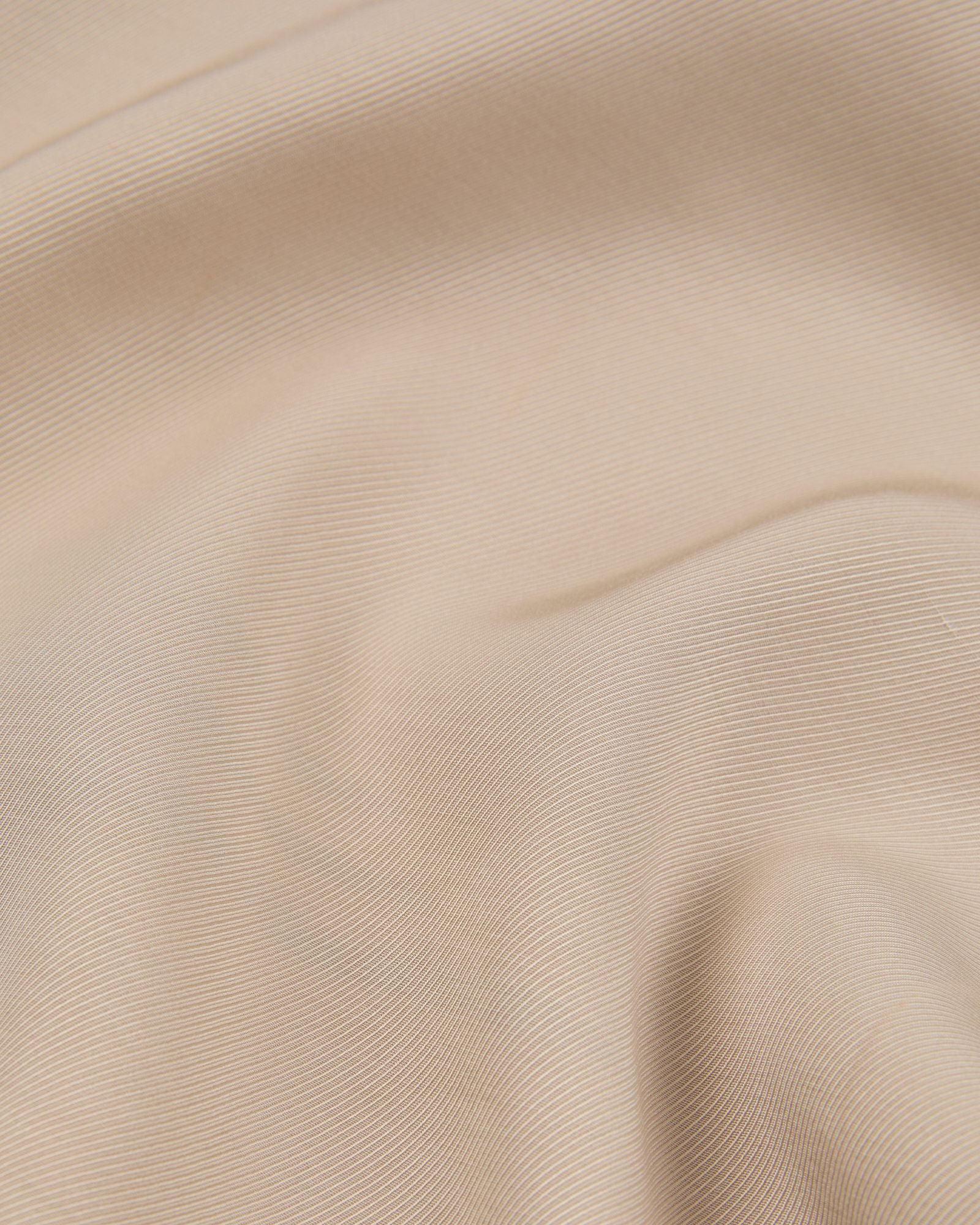 Regular fit top in viscose twill - Image 6