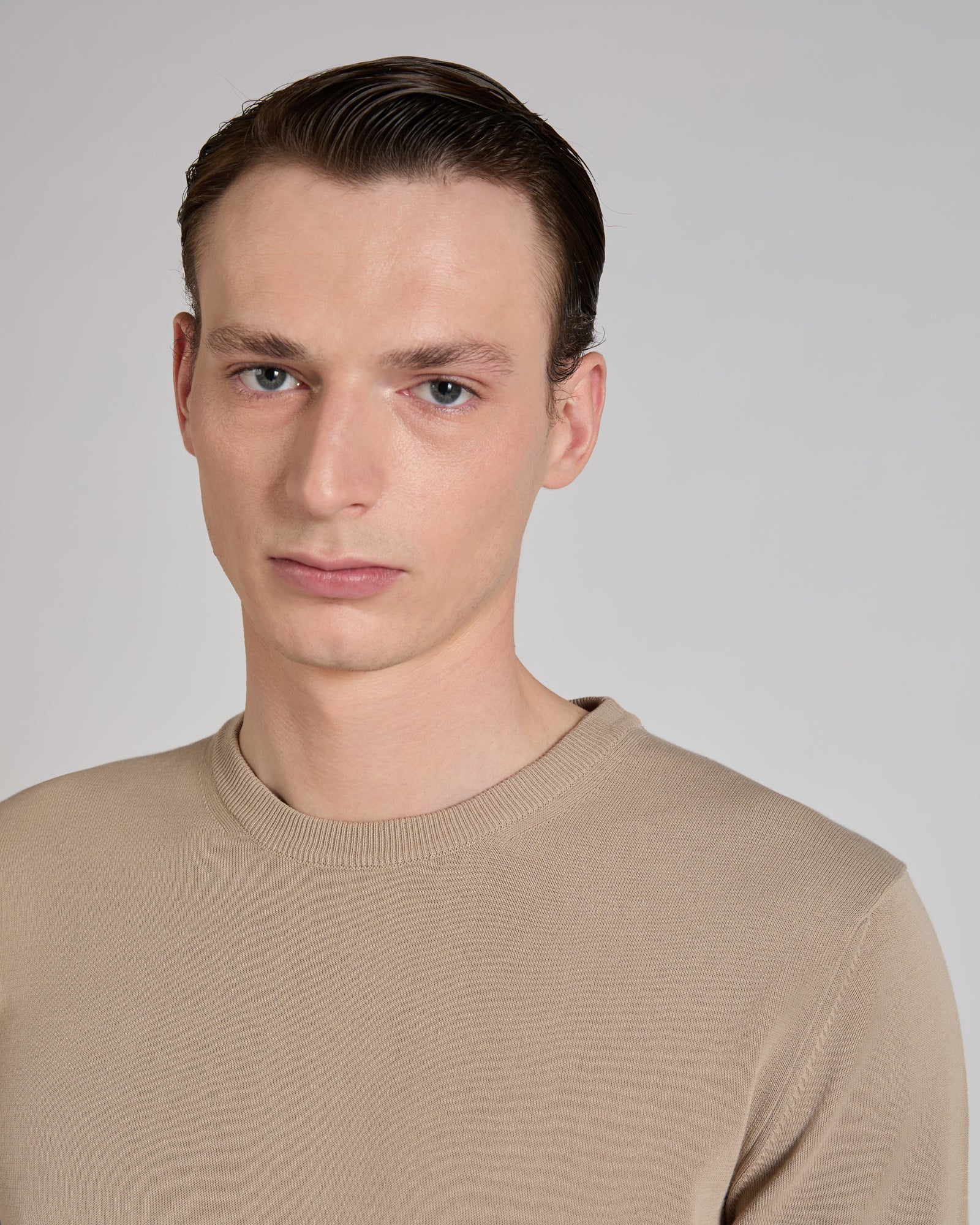 Slim fit cotton crepe crew-neck jumper - Image 4