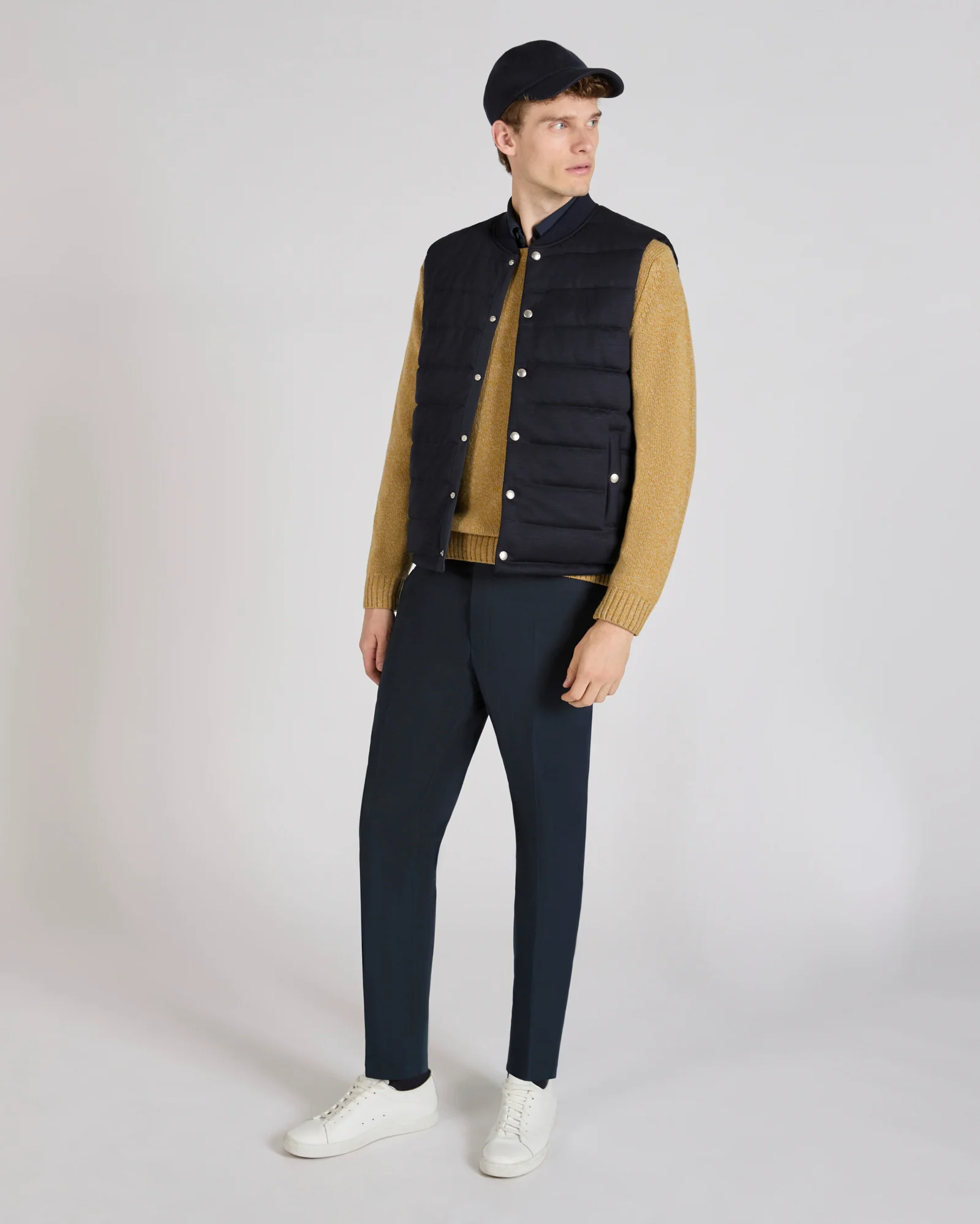 Slim fit Geelong wool crewneck sweater - Image 5