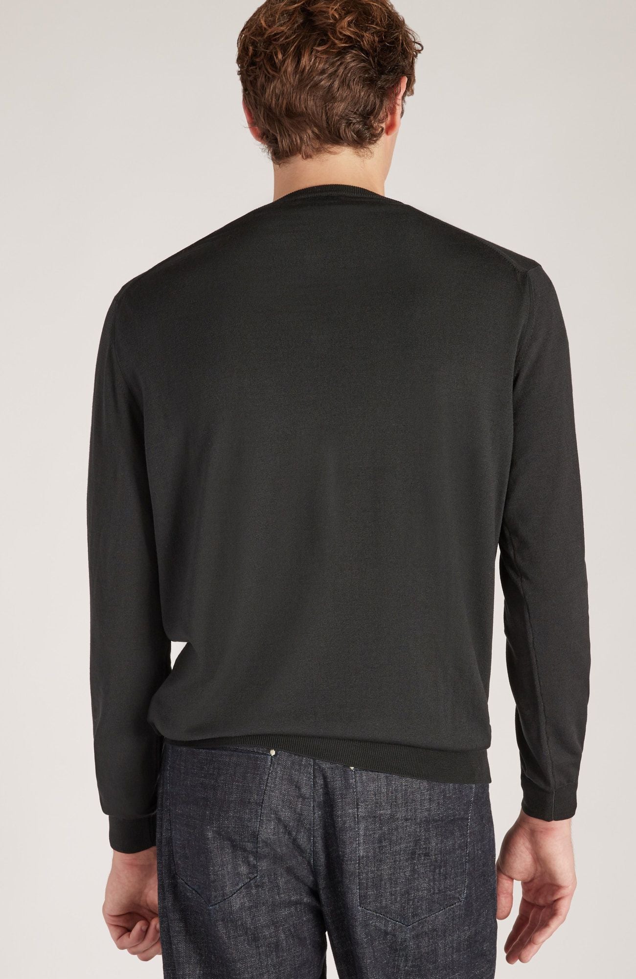 Slim-fit V-neck sweater in certified Flexwool - Image 5