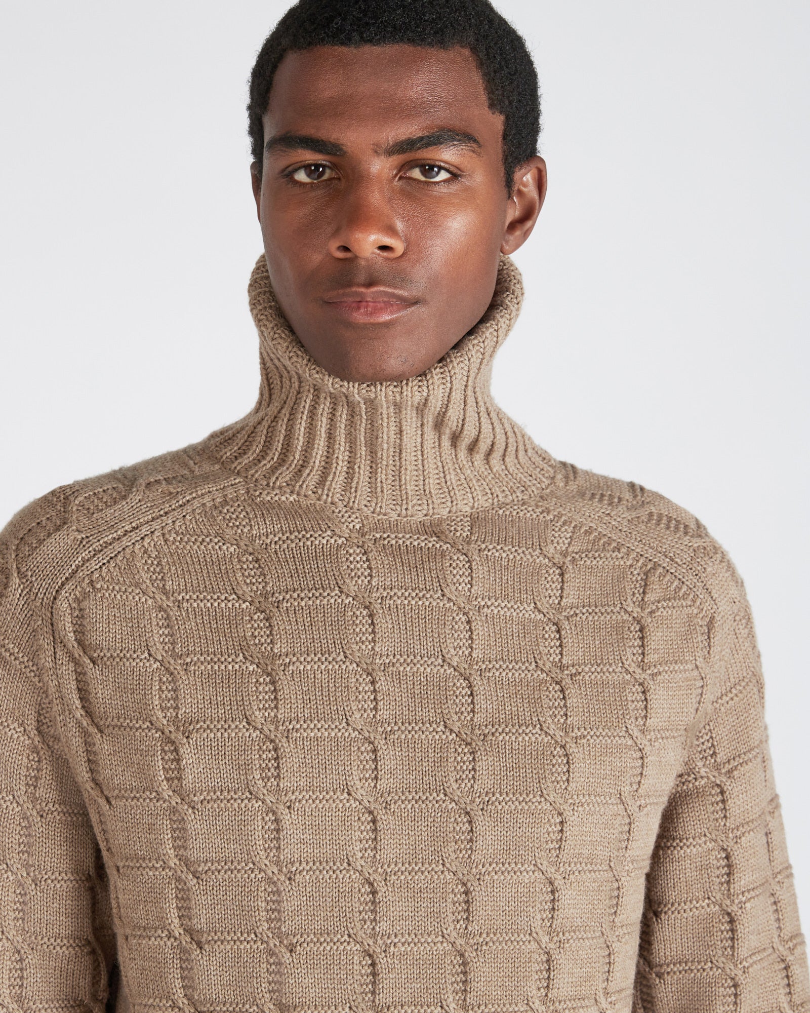 Slim fit wool turtleneck sweater - Image 4