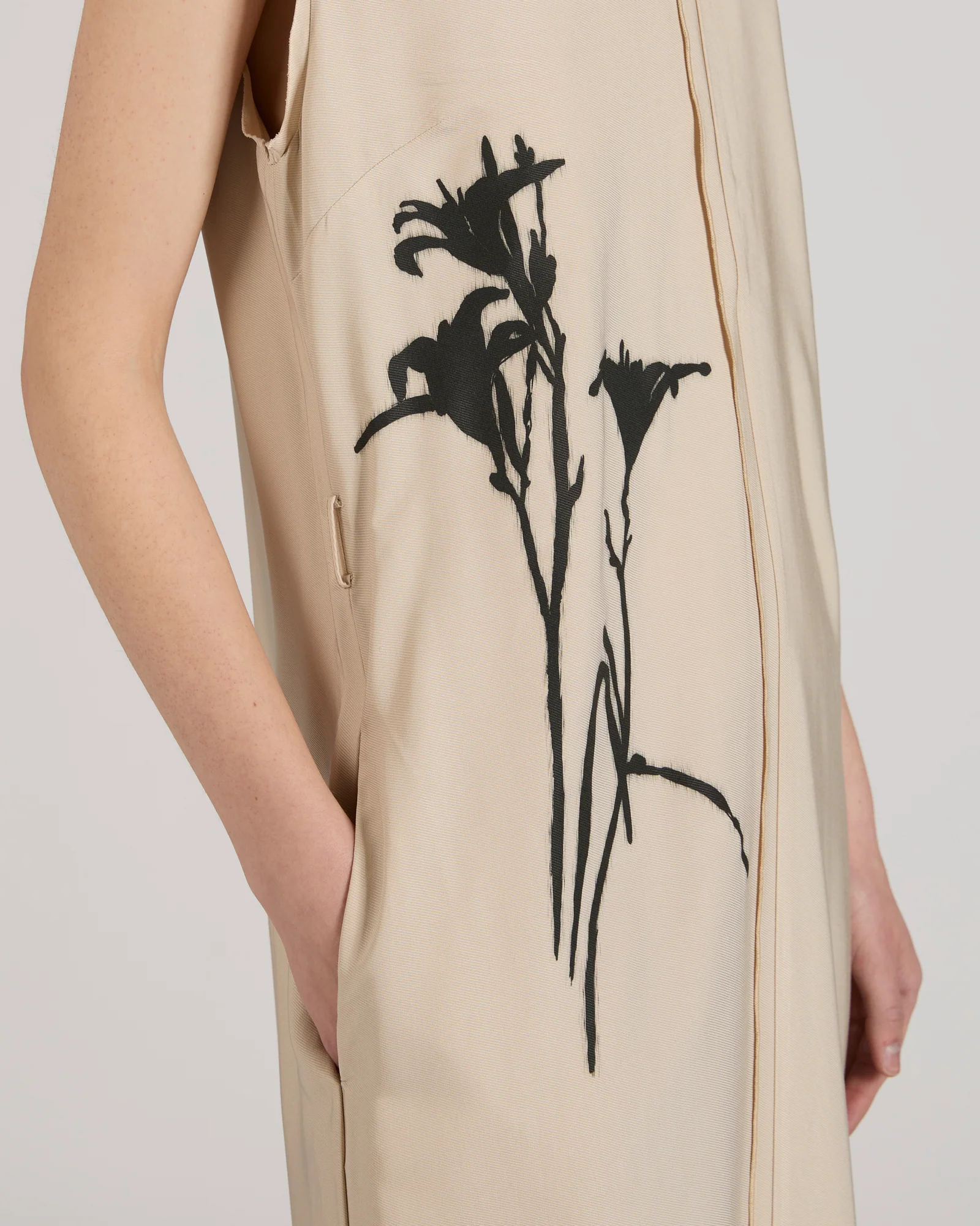 Tunic dress in viscose twill - Image 4