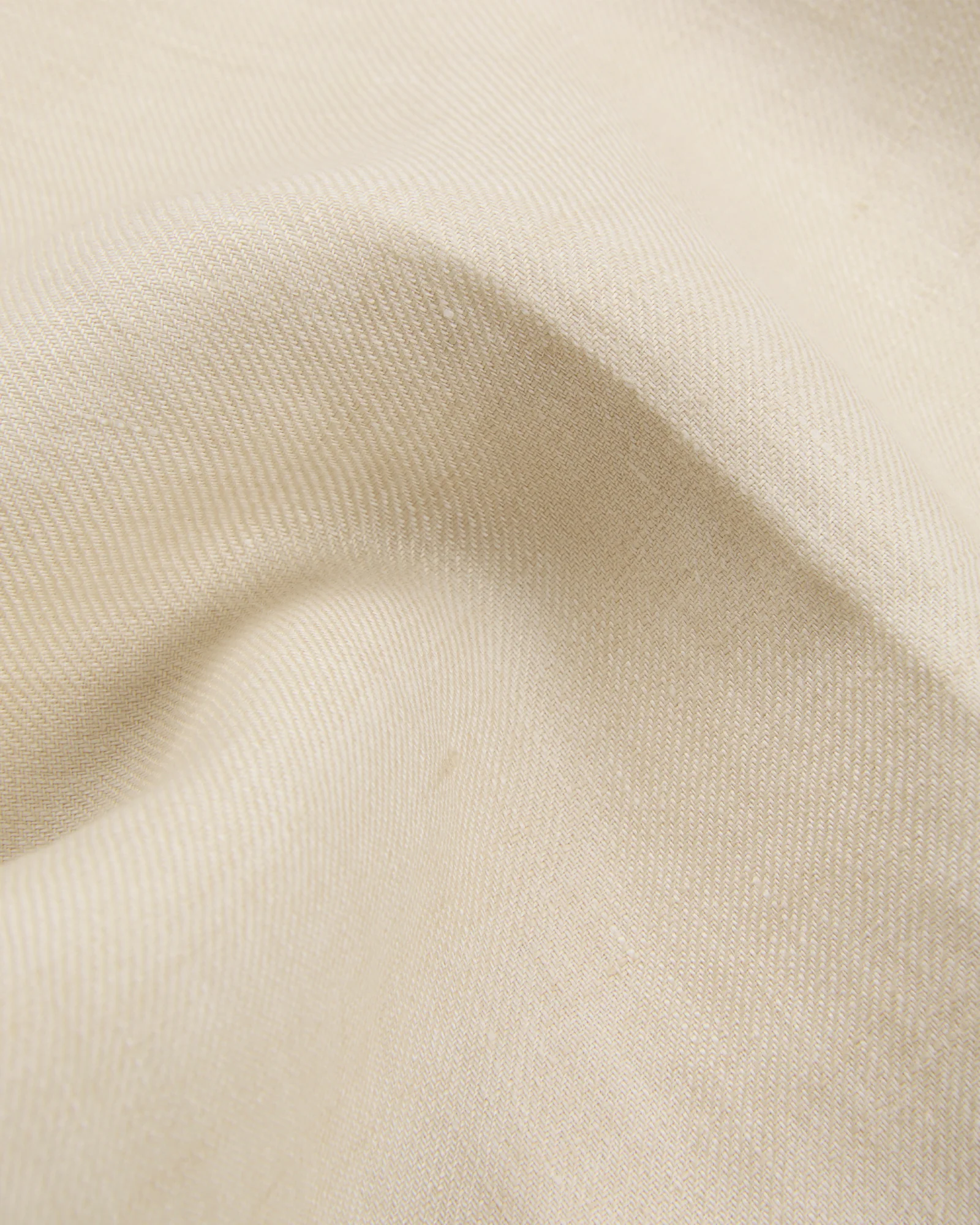 Wide fit Bermuda shorts in linen - Image 7
