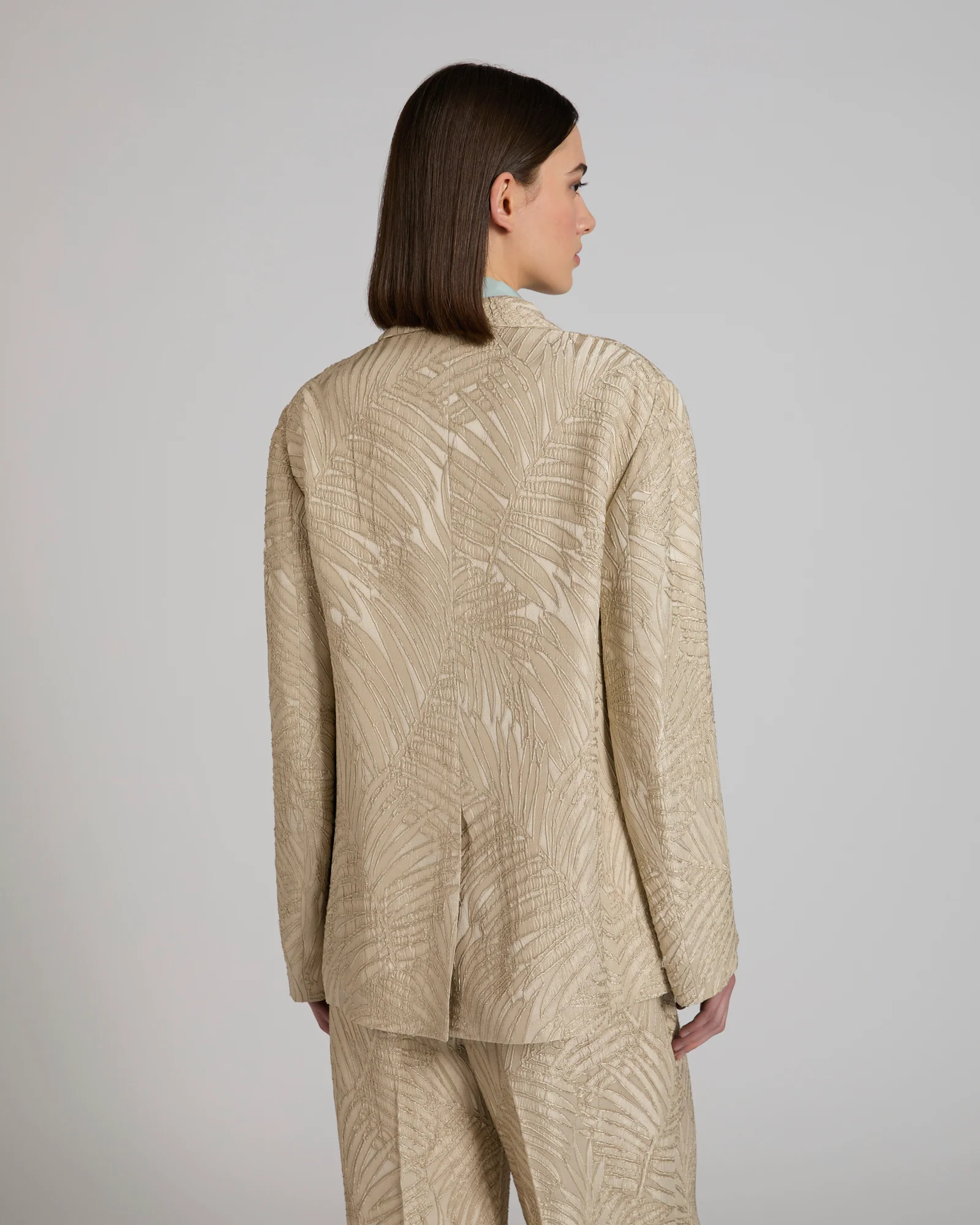 Wide fit jacket in raised viscose jacquard - Image 3