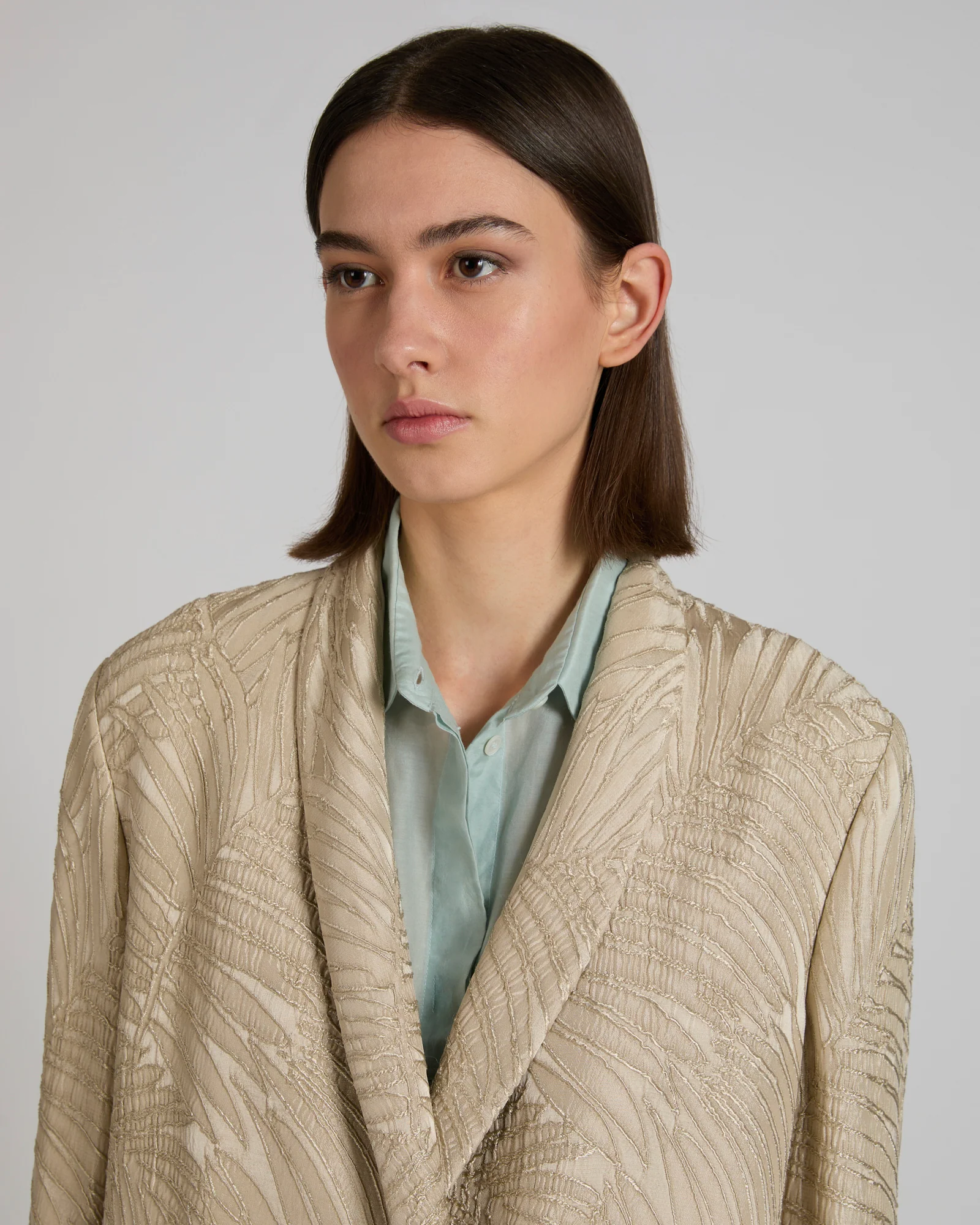 Wide fit jacket in raised viscose jacquard - Image 4