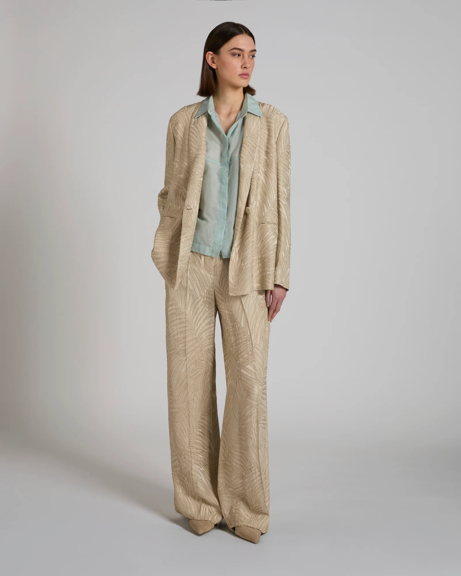 Wide fit jacket in raised viscose jacquard - Image 5