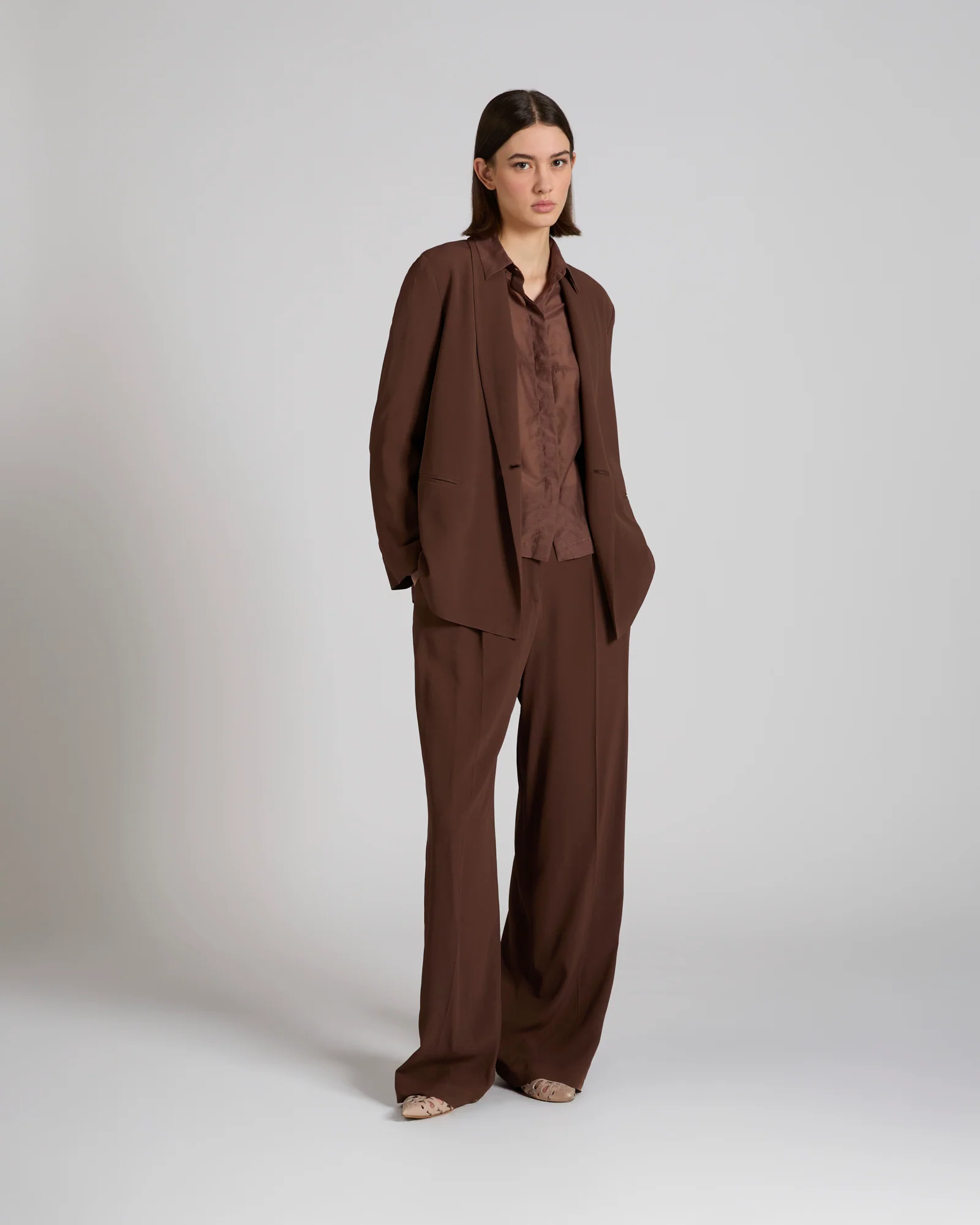 Wide fit shirt in silk and cotton muslin - Image 5