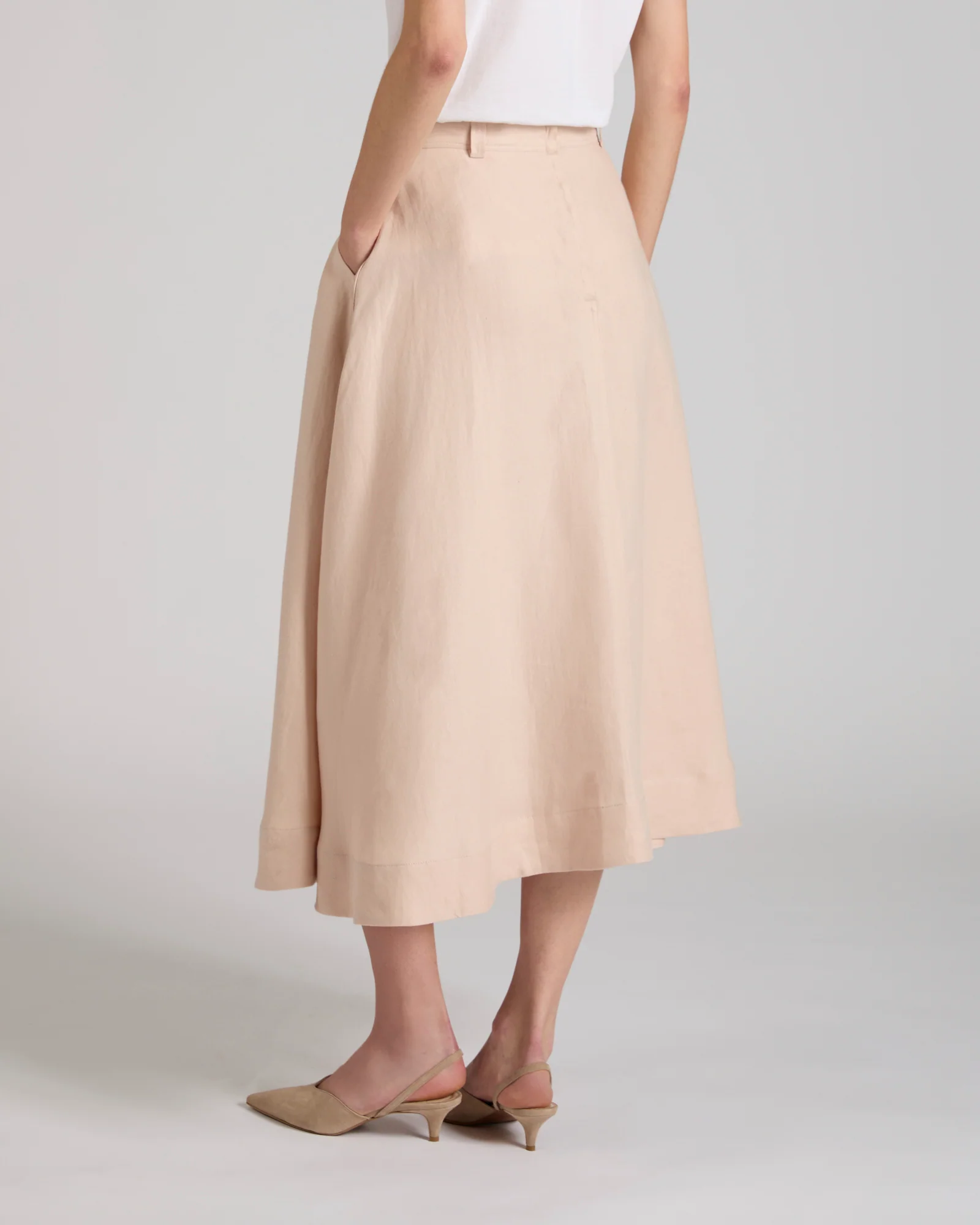 Wide fit skirt in linen - Image 3