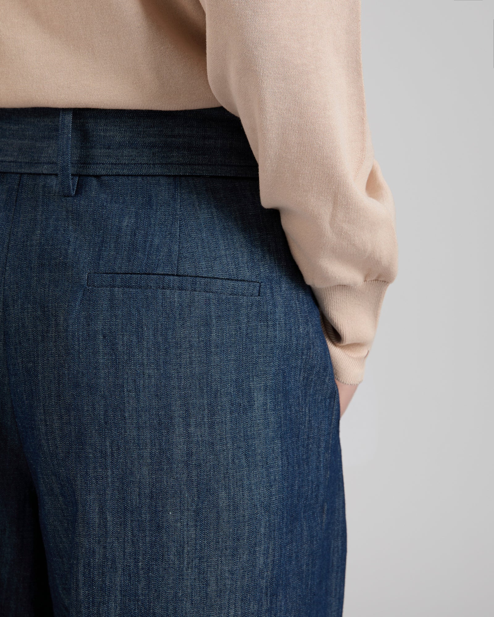 Wide fit trousers in denim - Image 4